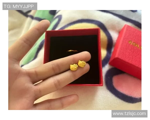 足球明星同款耳钉价格揭秘 让你了解潮流背后的奢华与价值